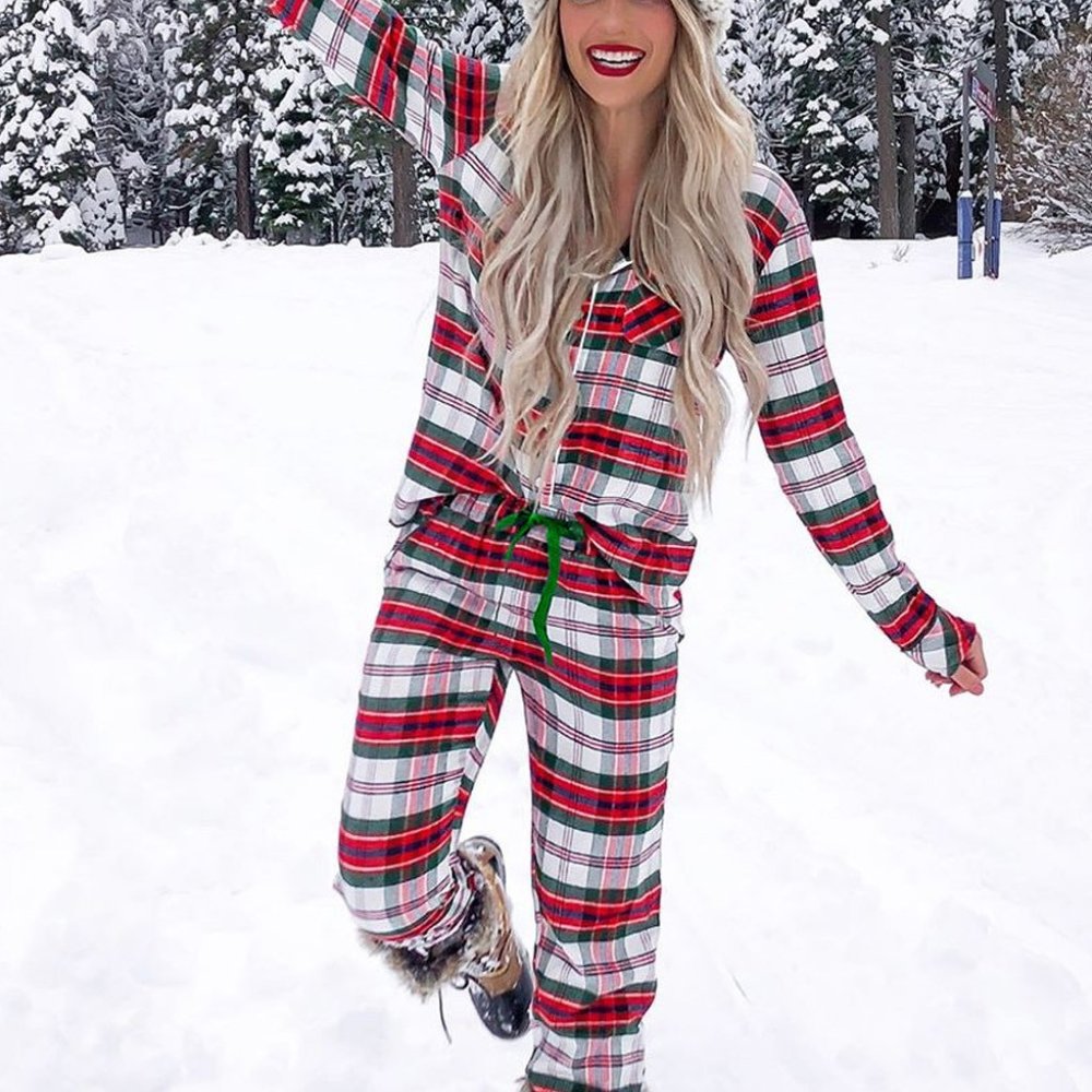 LAST ONE! Christmas Plaid 2-piece Pajama Set - Picture 2 of 10